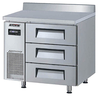 Стол холодильный Turbo air KWR9-3D-3 600 мм